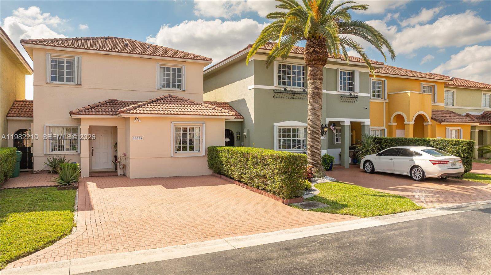 PRECIOUS HOMES AT TWIN LA - Residential