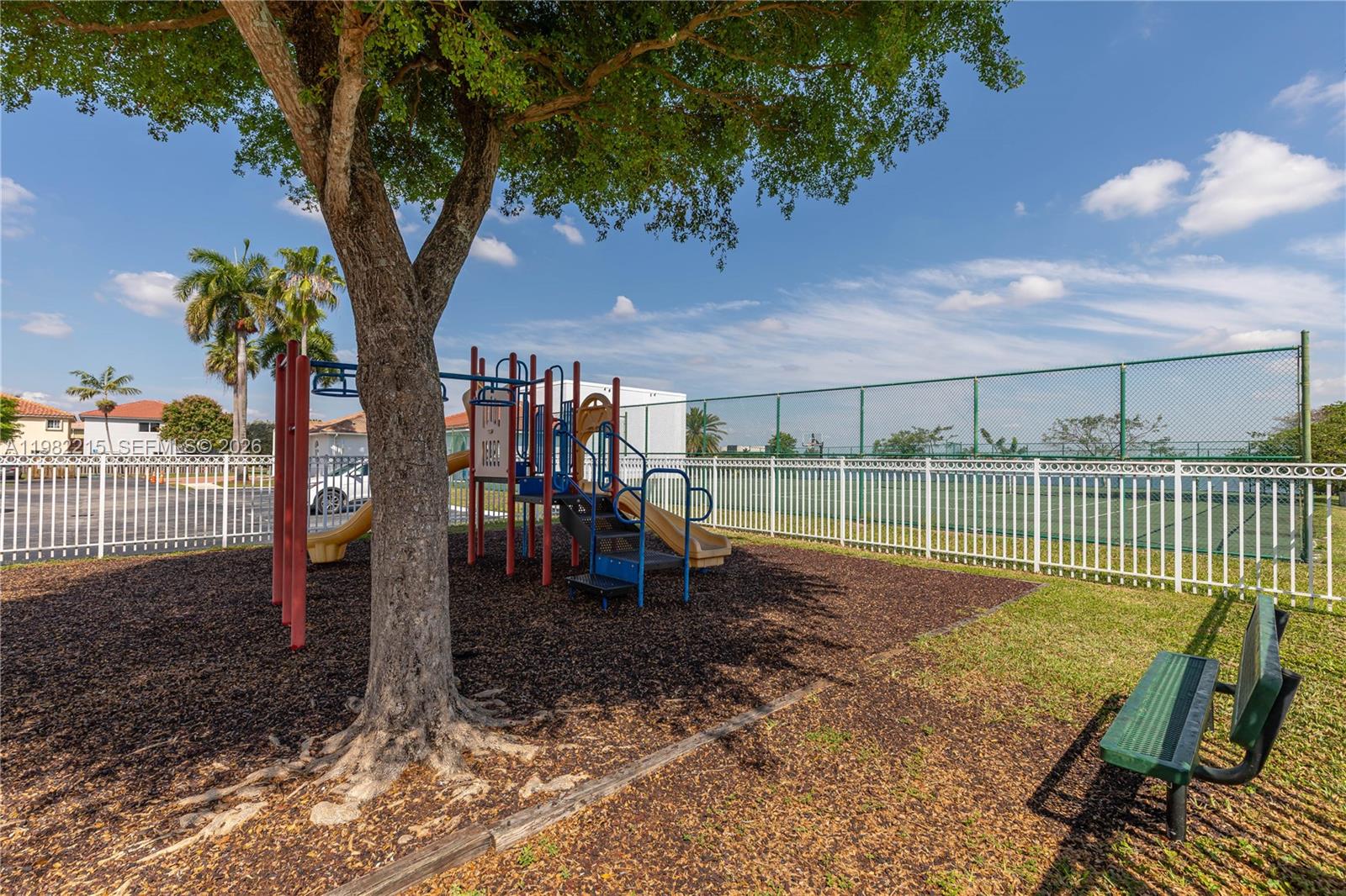 PRECIOUS HOMES AT TWIN LA - Residential