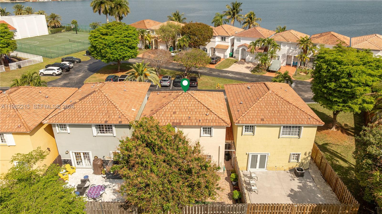 PRECIOUS HOMES AT TWIN LA - Residential