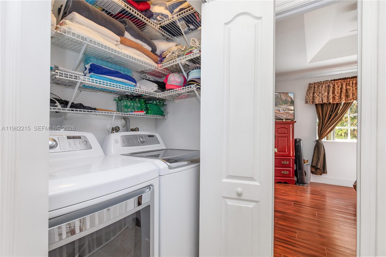 PRECIOUS HOMES AT TWIN LA - Residential