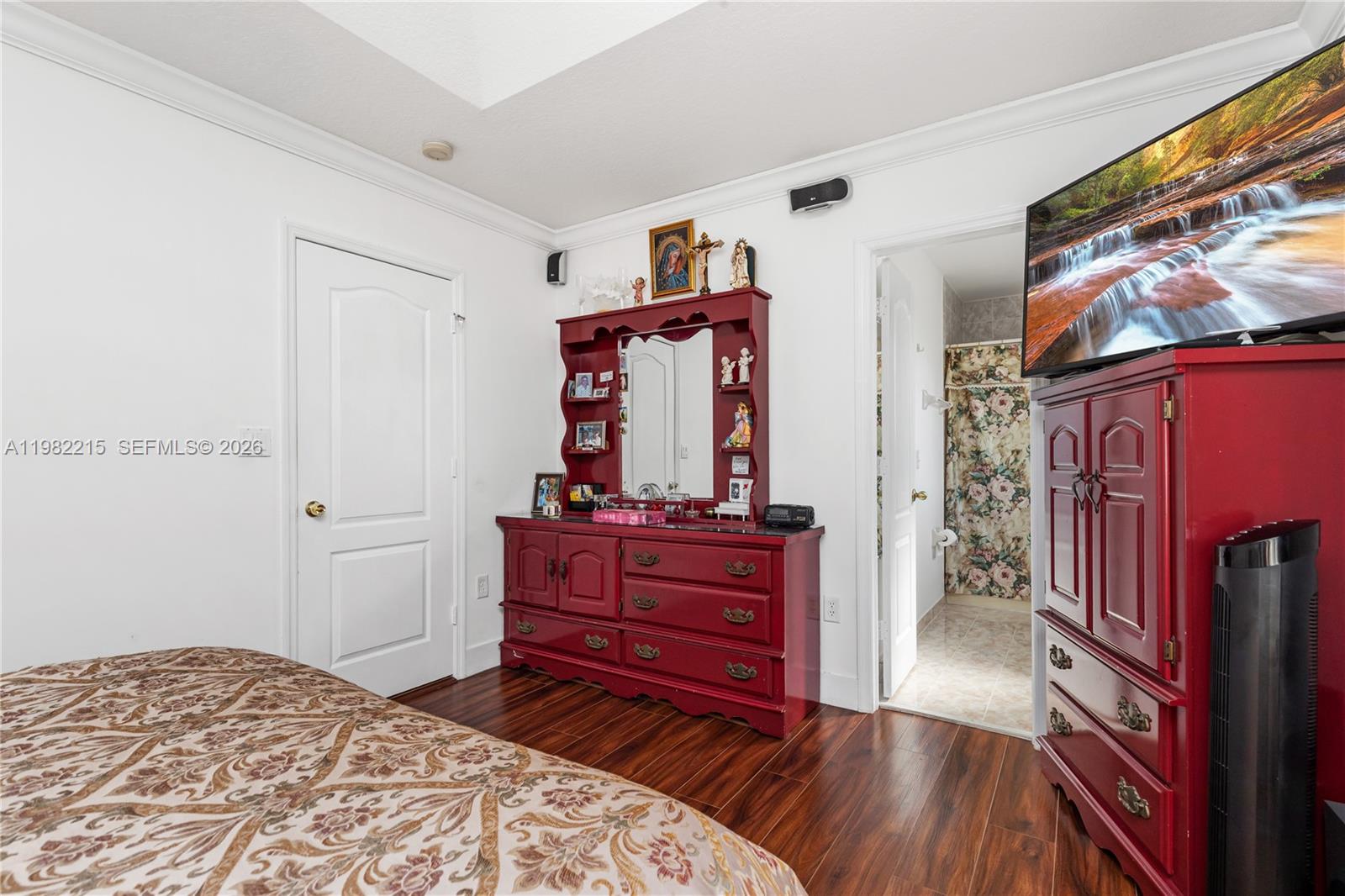 PRECIOUS HOMES AT TWIN LA - Residential