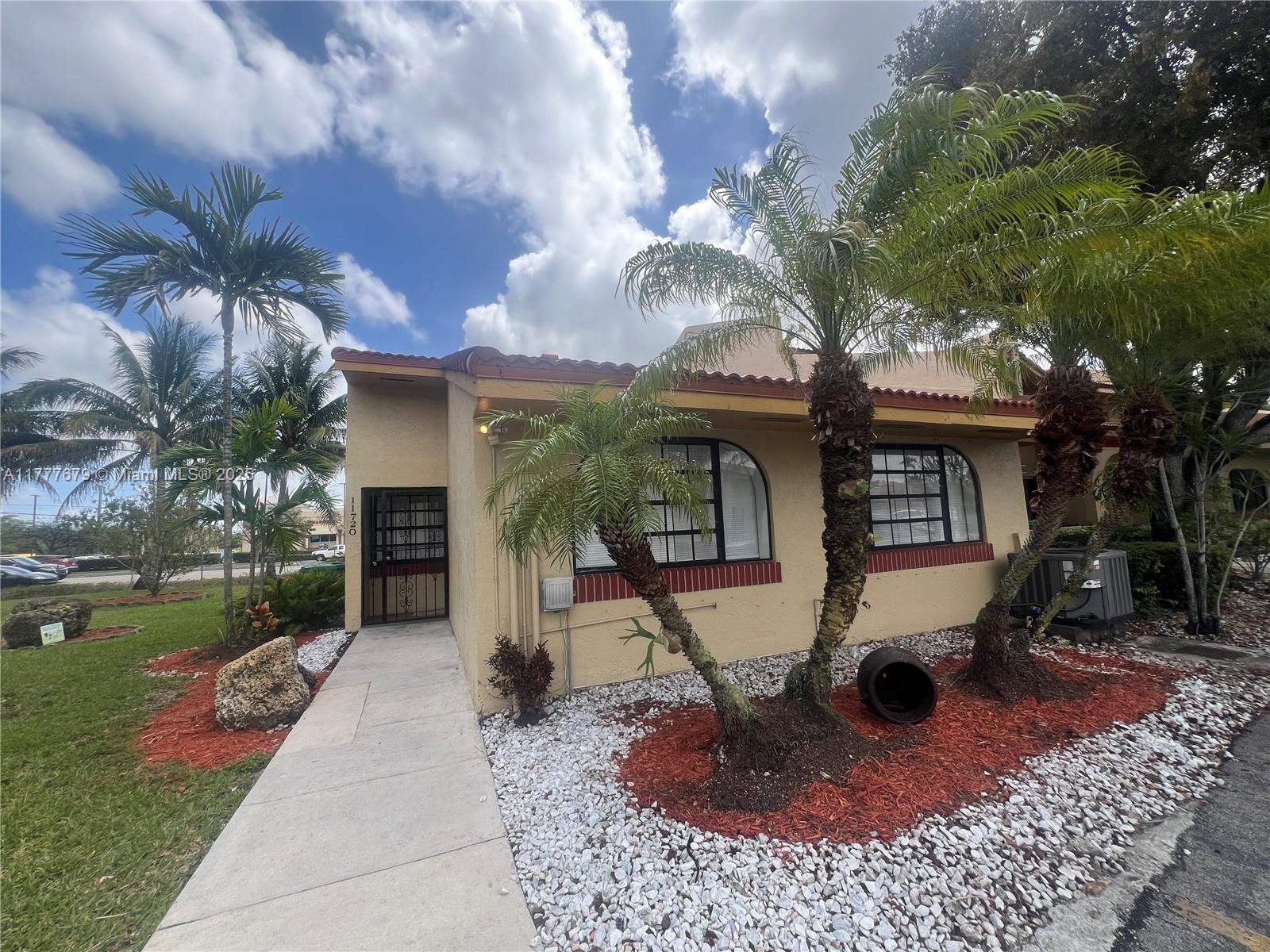 Rental Property at 11720 Sw 103rd Ln, Kendall, Miami-Dade County, Florida - Bedrooms: 3 
Bathrooms: 2  - $2,850 MO.