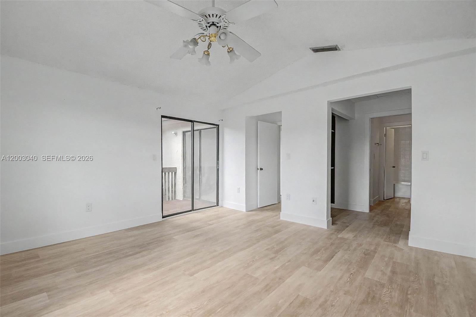 HOST CROSSINGS - Residential Lease