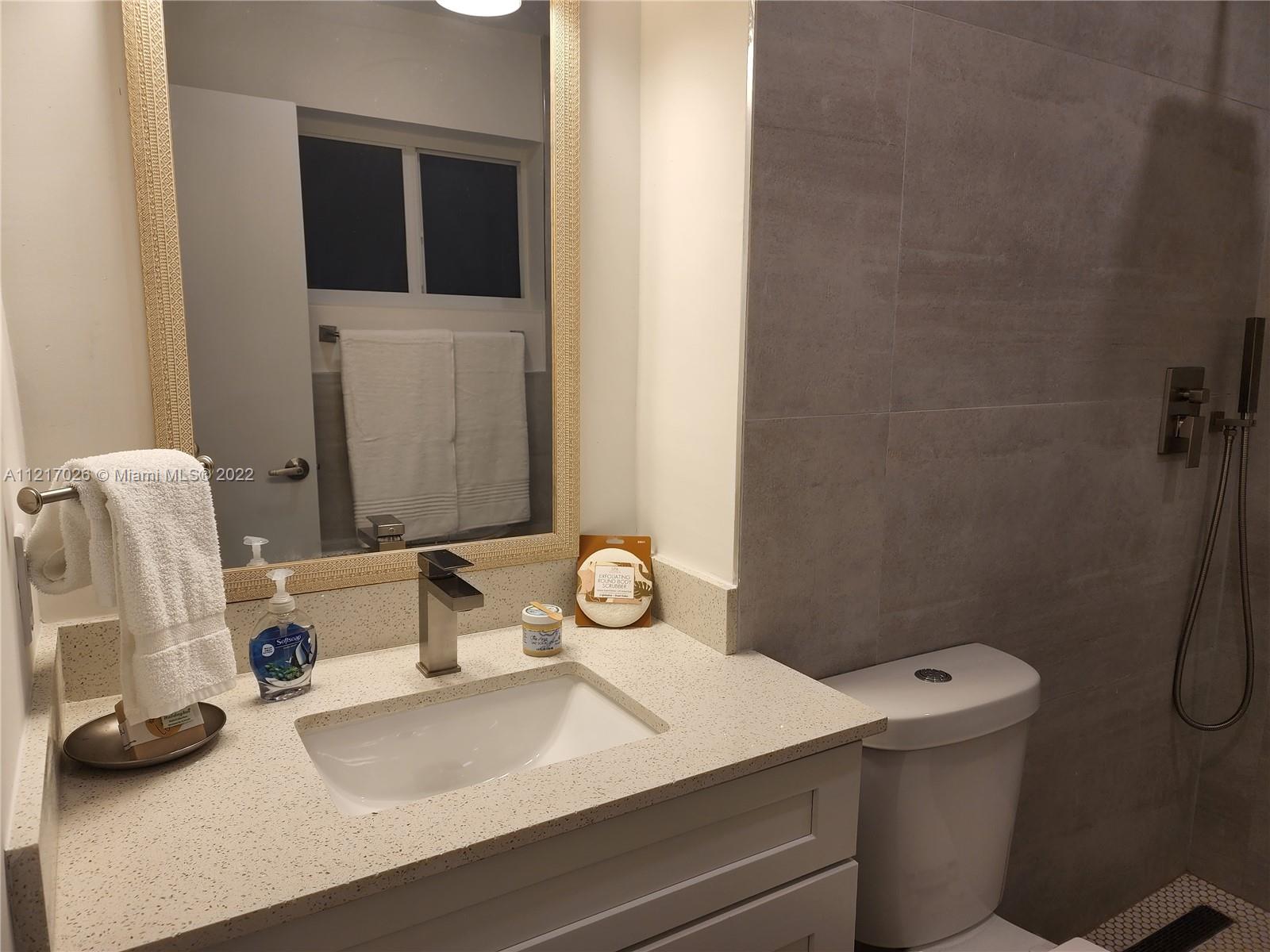 BIRD RD HIGHLANDS - Residential