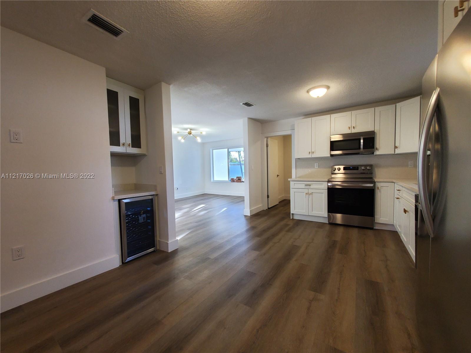 BIRD RD HIGHLANDS - Residential