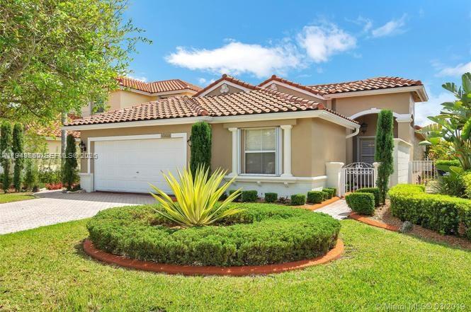 SILVER LAKES NORTH - Residential