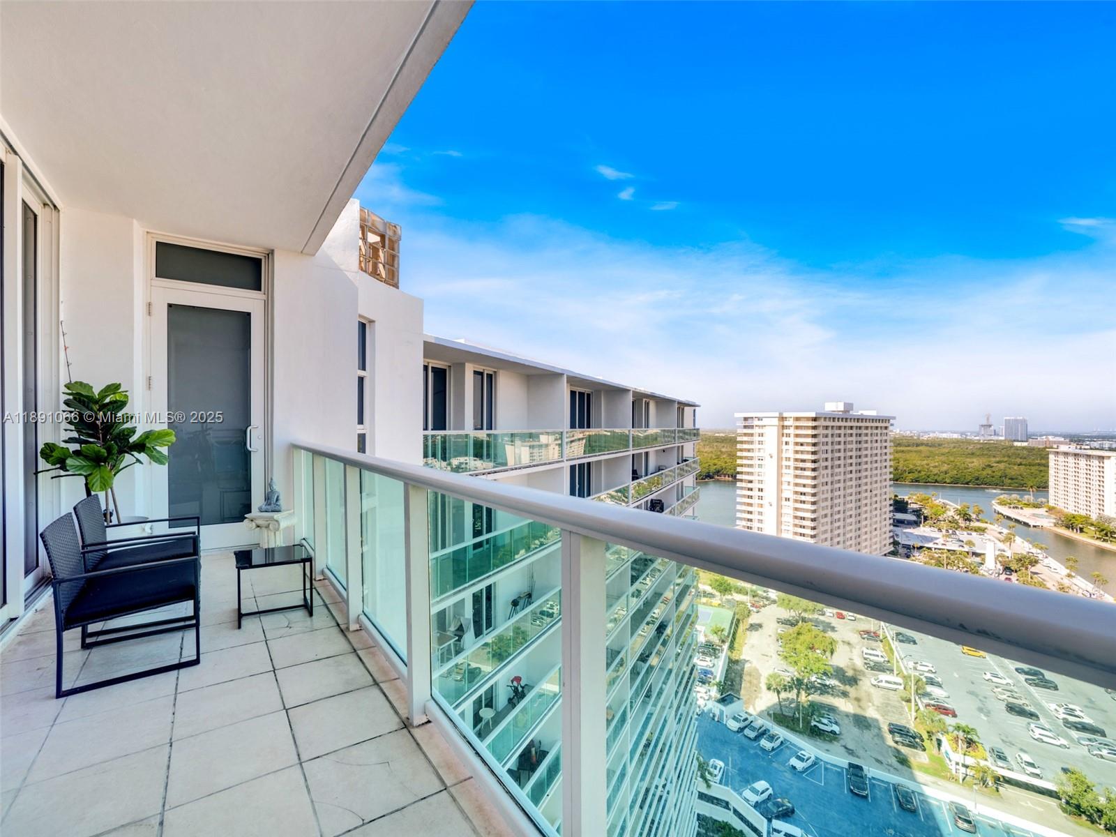 ARLEN HOUSE EAST CONDO - Residential
