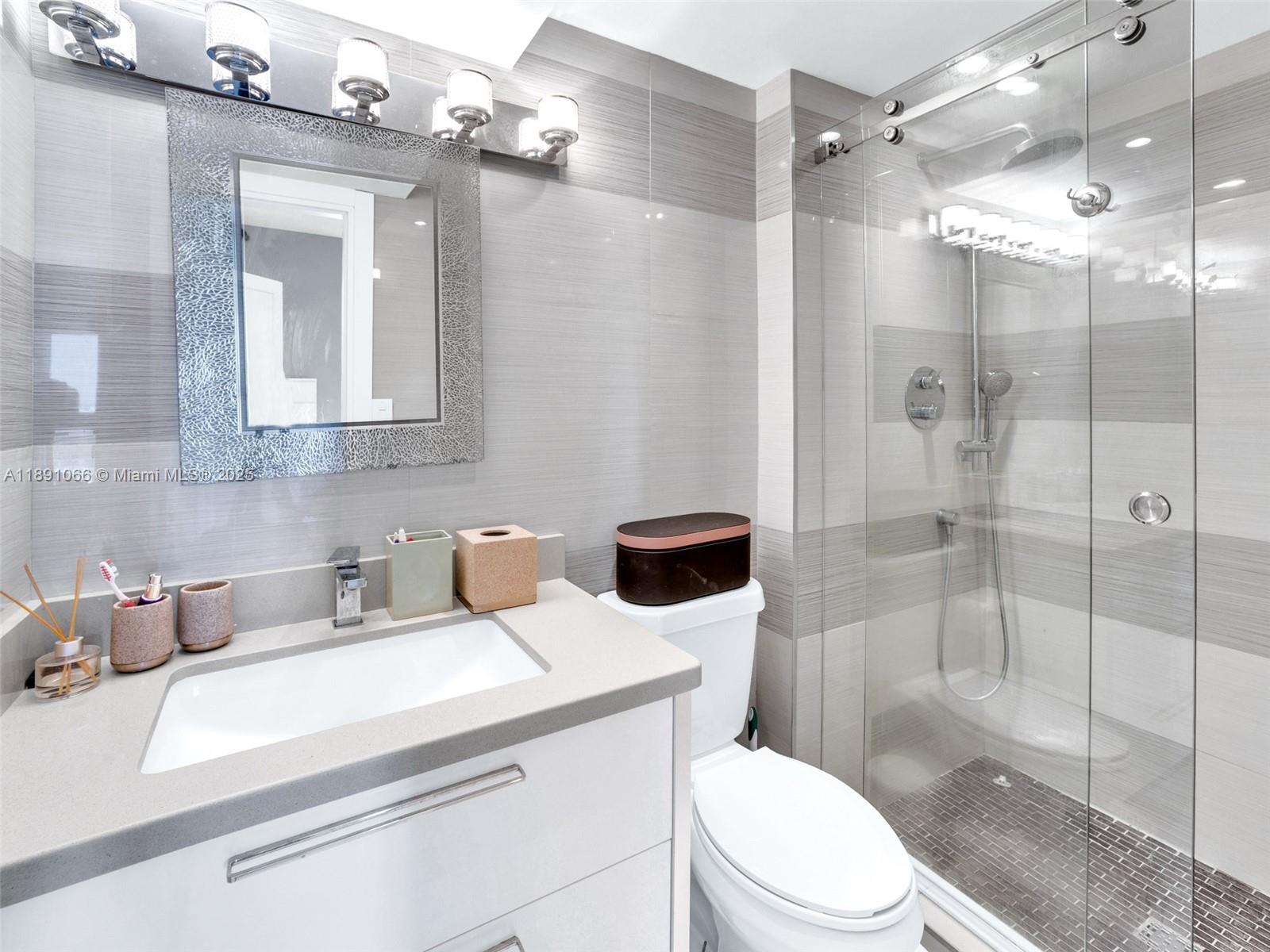 ARLEN HOUSE EAST CONDO - Residential