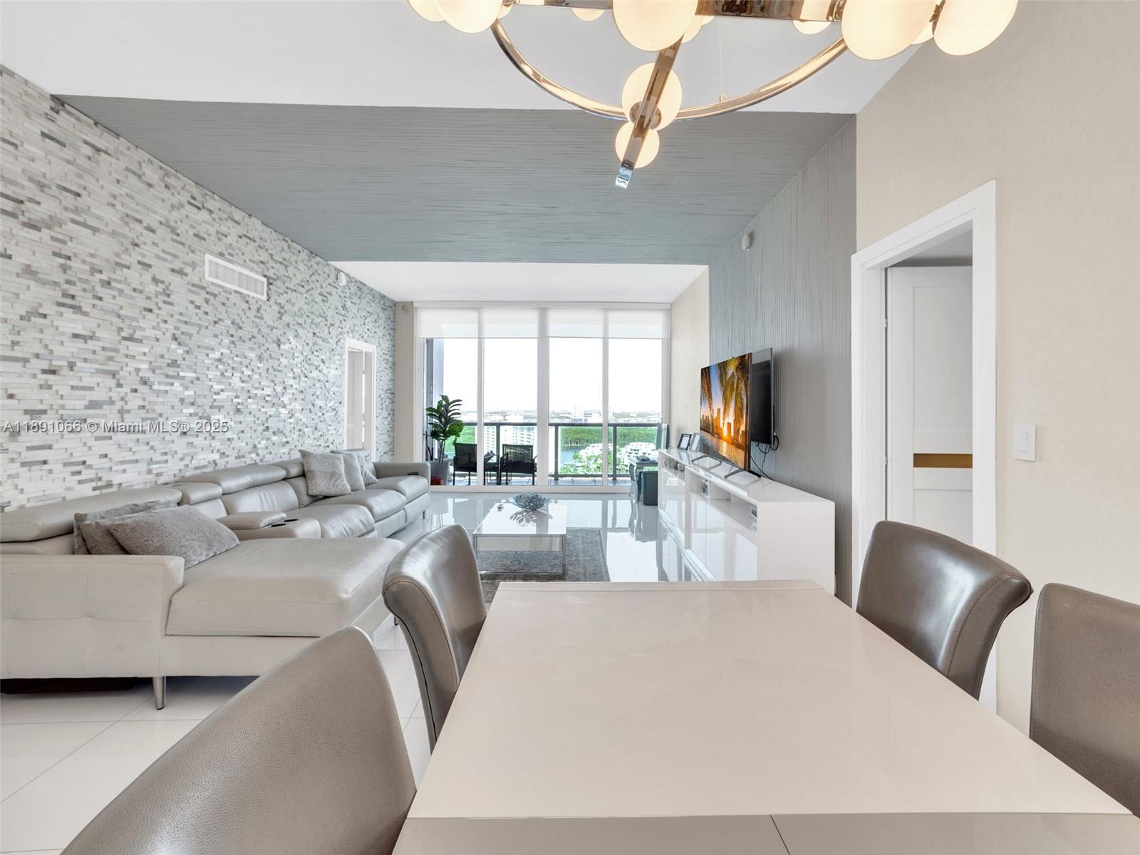 ARLEN HOUSE EAST CONDO - Residential