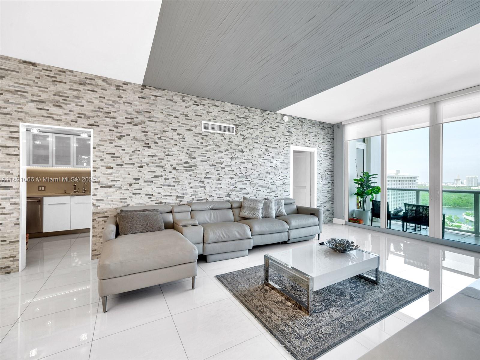ARLEN HOUSE EAST CONDO - Residential