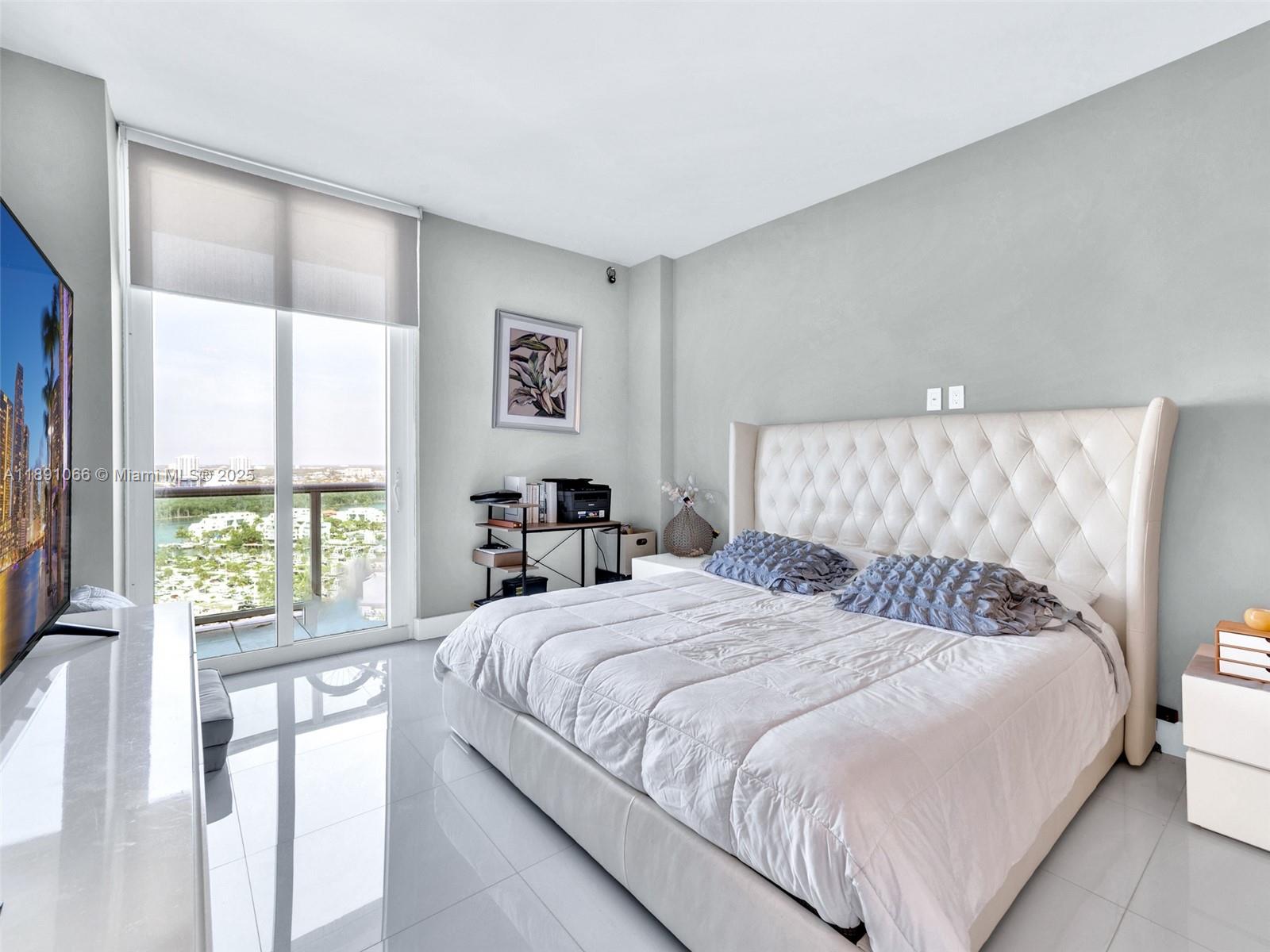 ARLEN HOUSE EAST CONDO - Residential