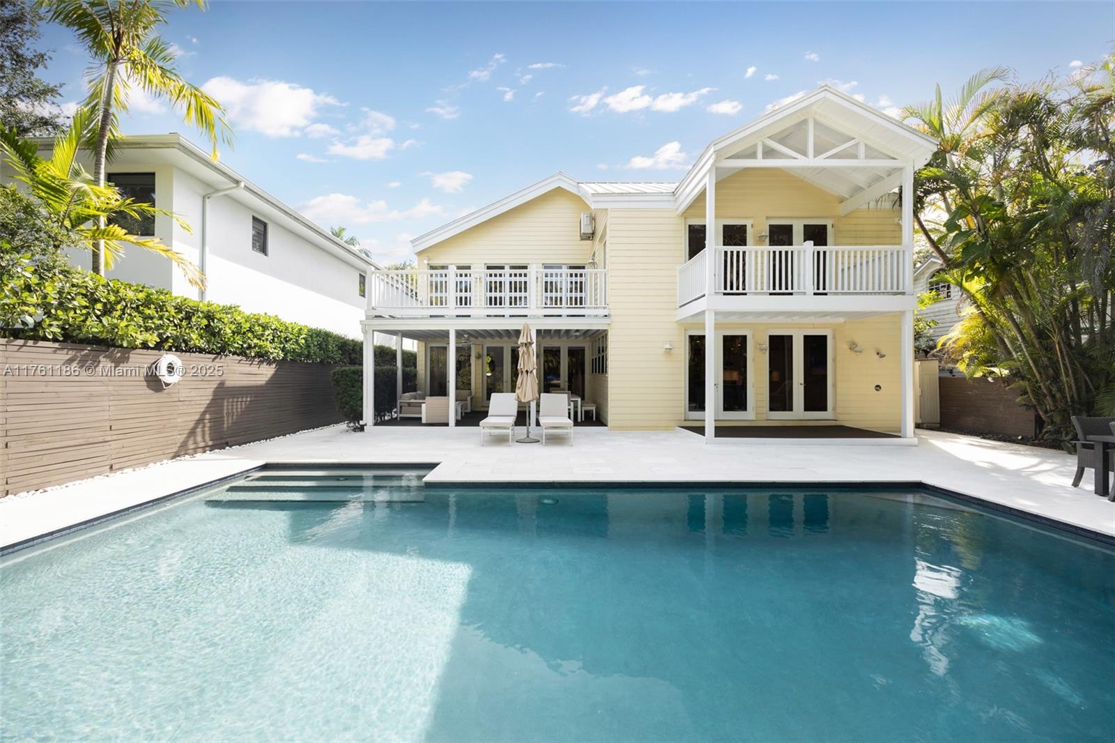 SILVER BLUFF - Residential