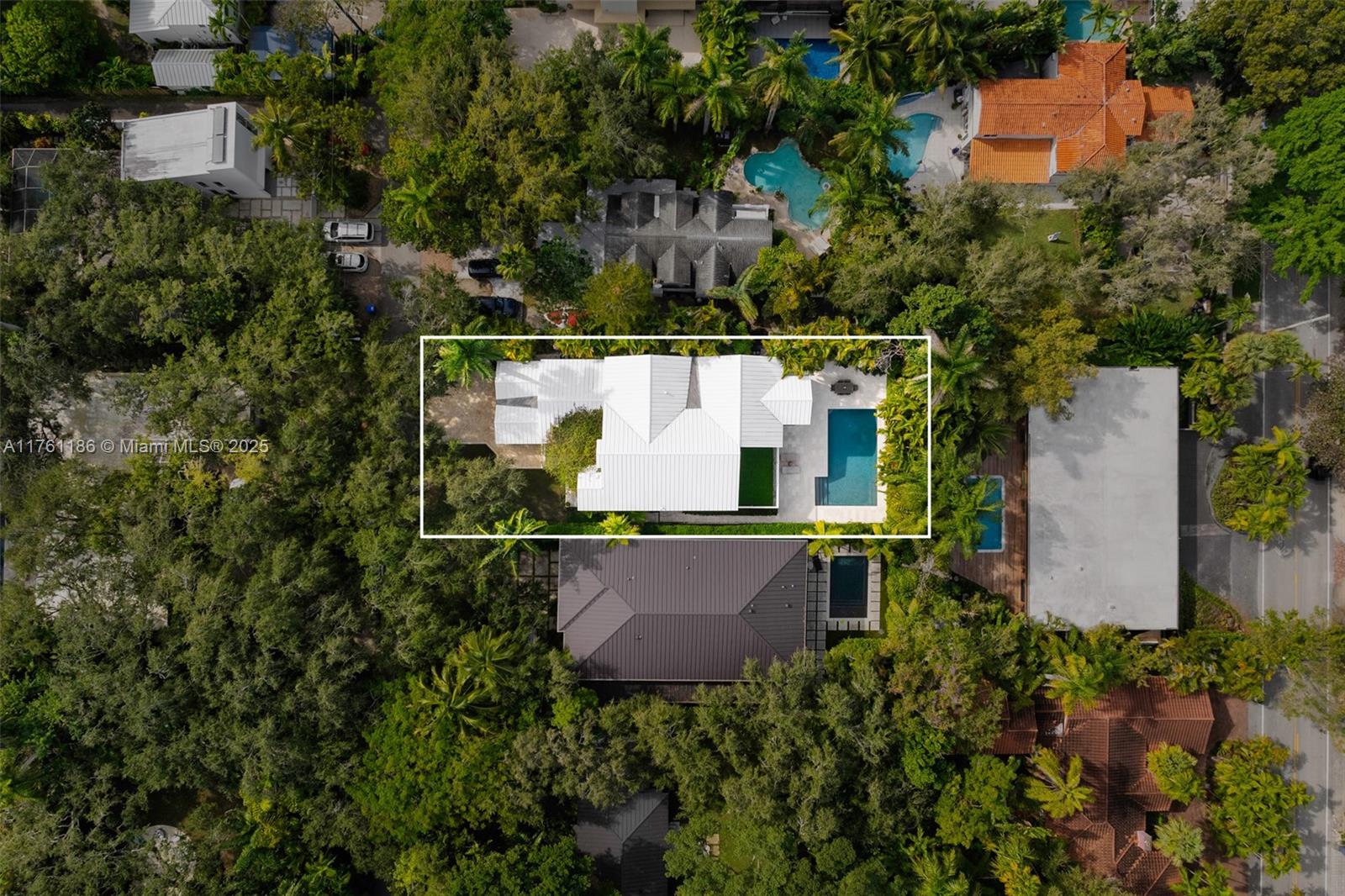 SILVER BLUFF - Residential