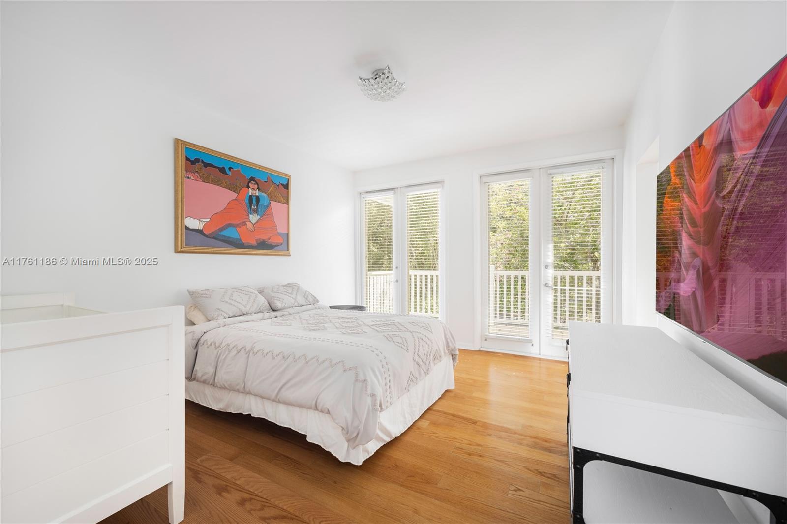 SILVER BLUFF - Residential