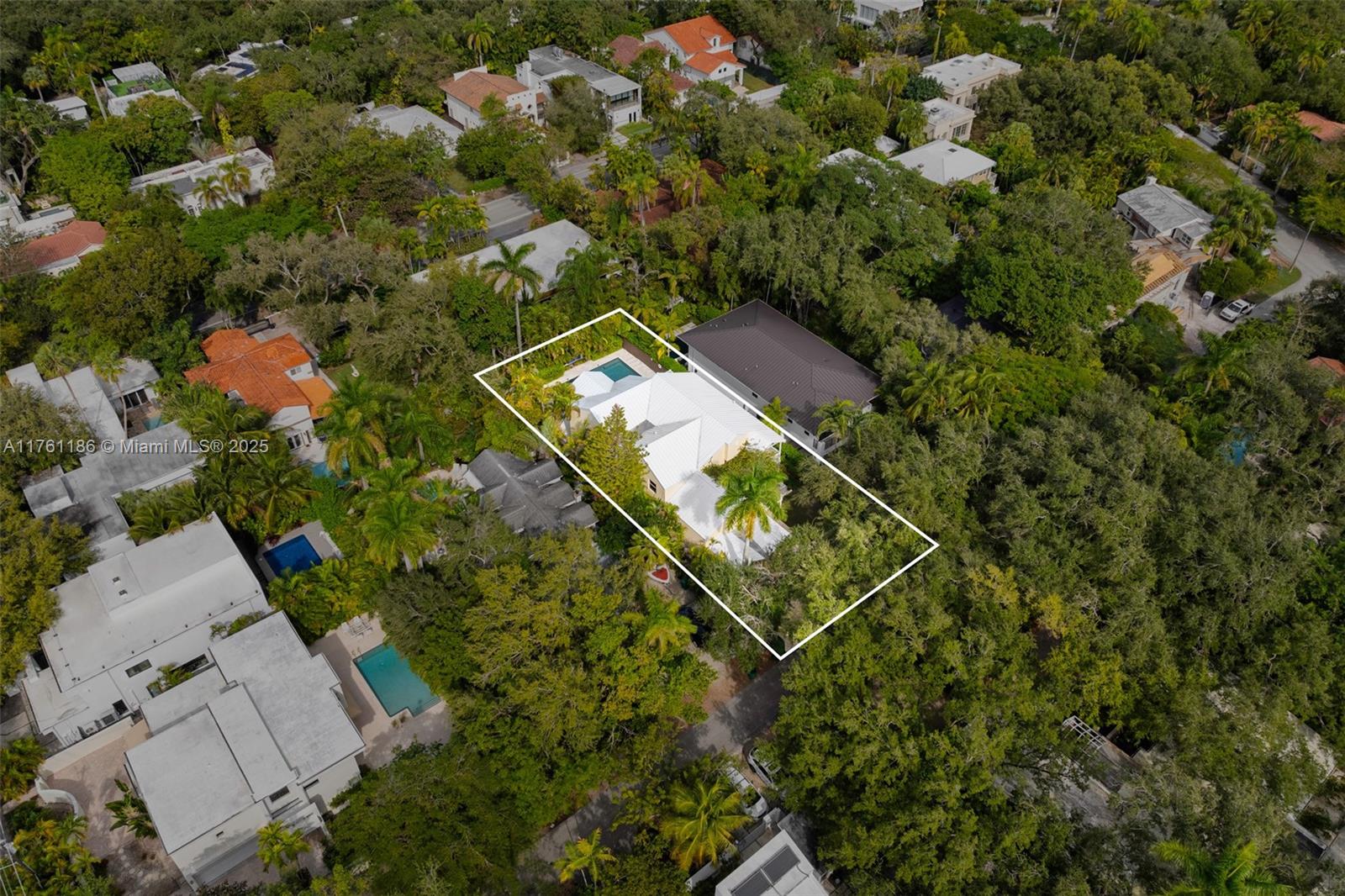 SILVER BLUFF - Residential