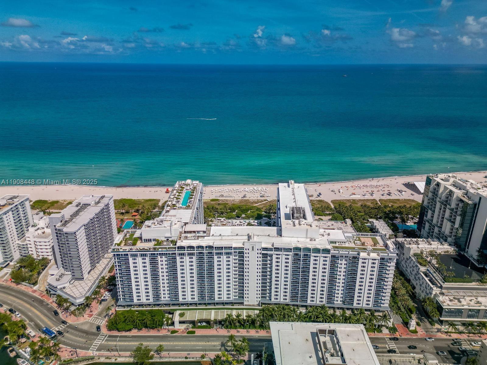 RONEY PALACE CONDO - Residential Lease
