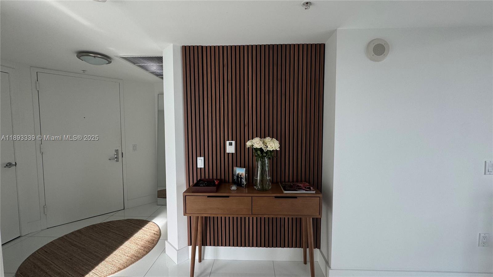 BRICKELL ON THE RIVER S T - Residential Lease