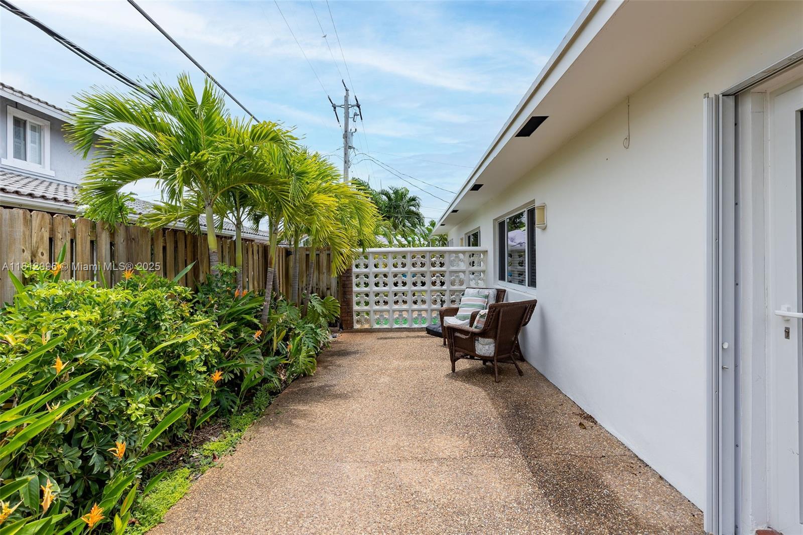 CORAL RIDGE GALT ADD NO 2 - Residential Lease