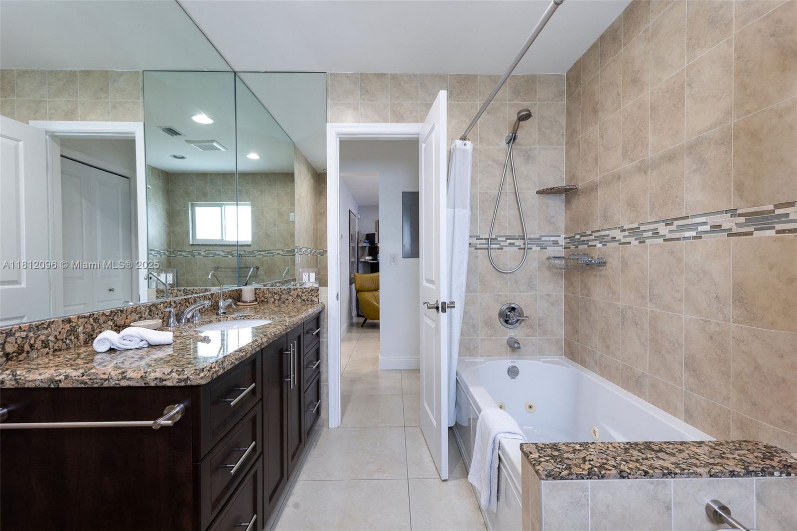 CORAL RIDGE GALT ADD NO 2 - Residential Lease