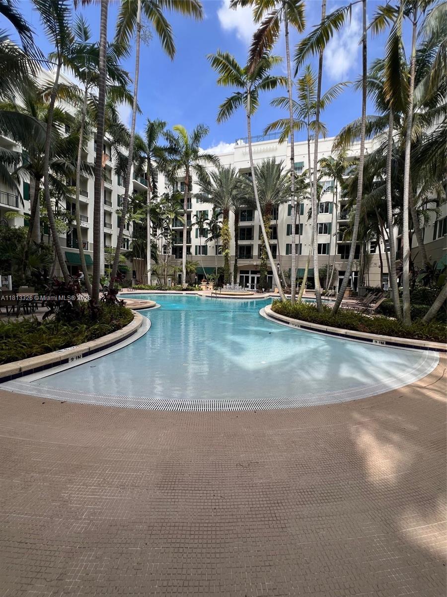 VERANDA CONDO - Residential