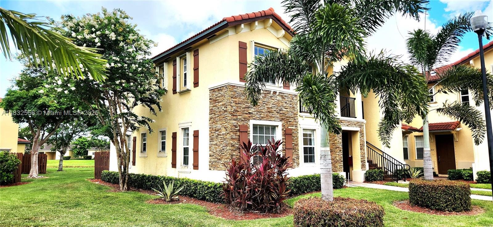 3350 NE 13th Cir Dr 101-21