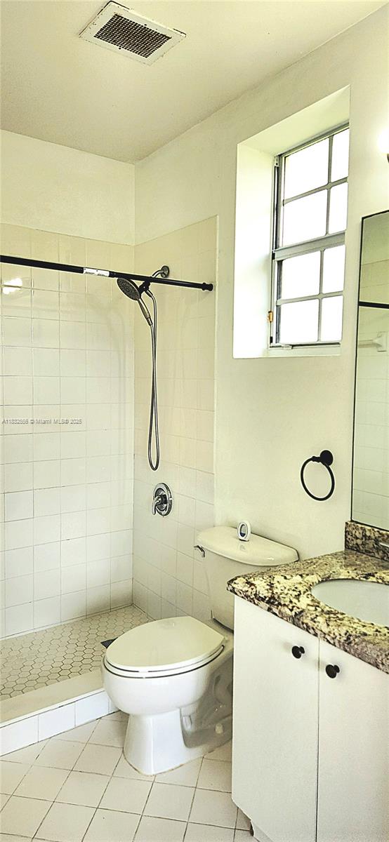 VILLAS AT CARMEL CONDO NO - Residential