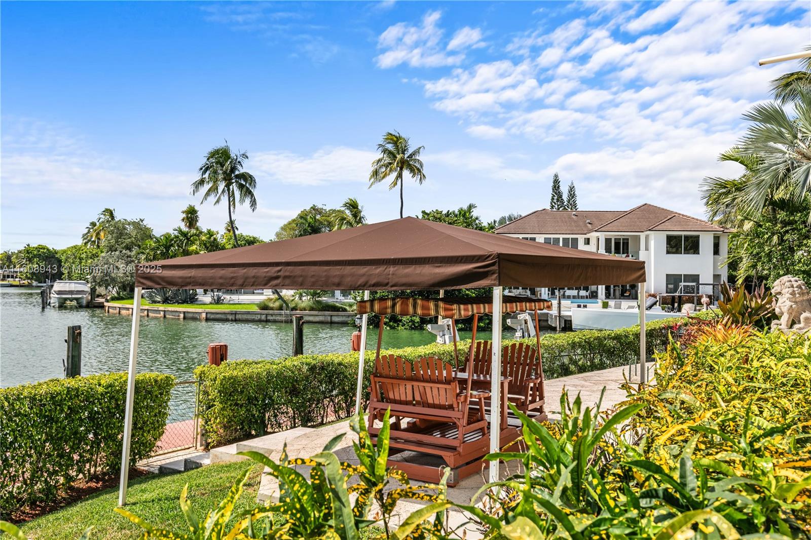 CAPE FLORIDA SUB SEC 3 - Residential