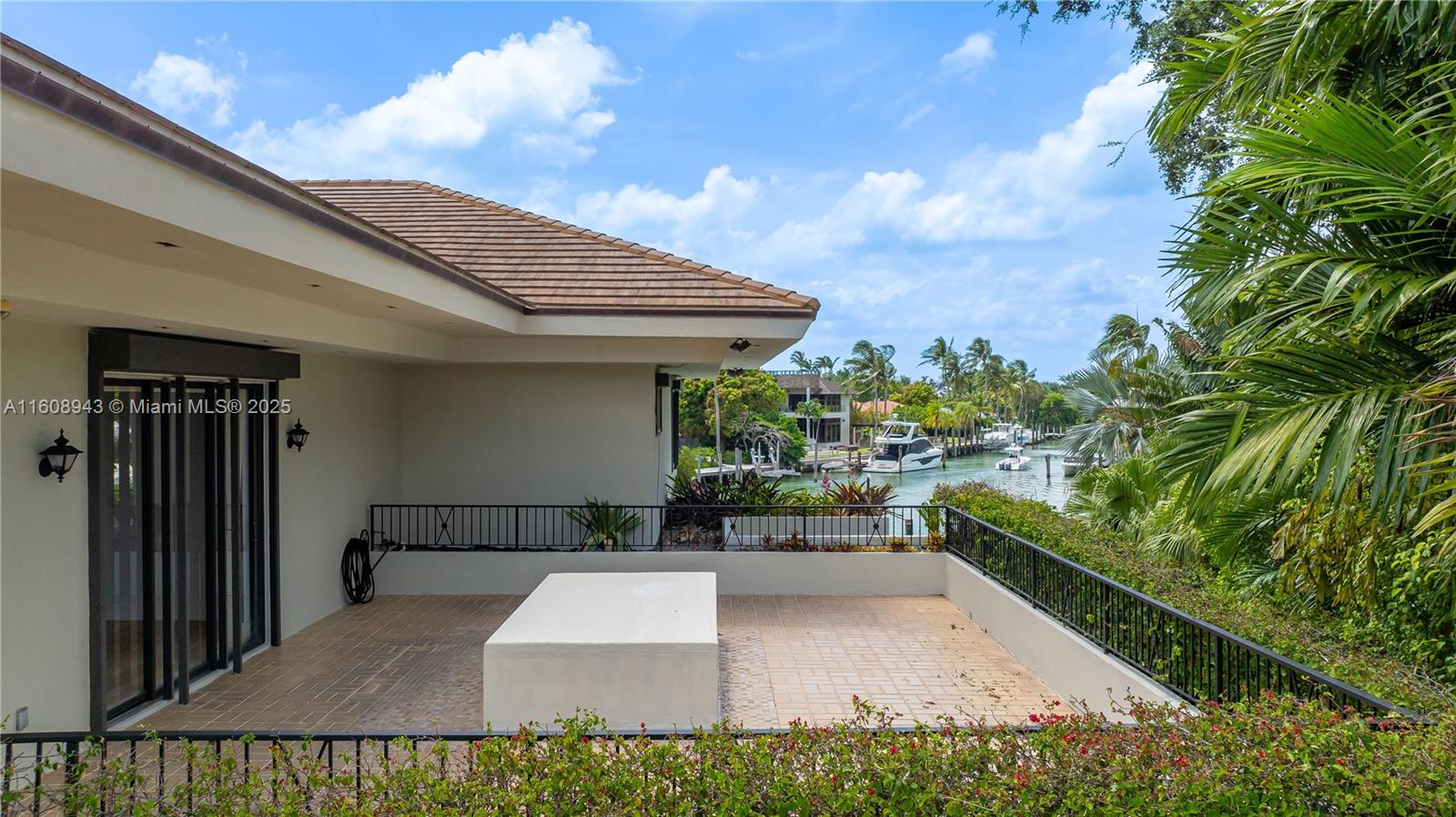 CAPE FLORIDA SUB SEC 3 - Residential