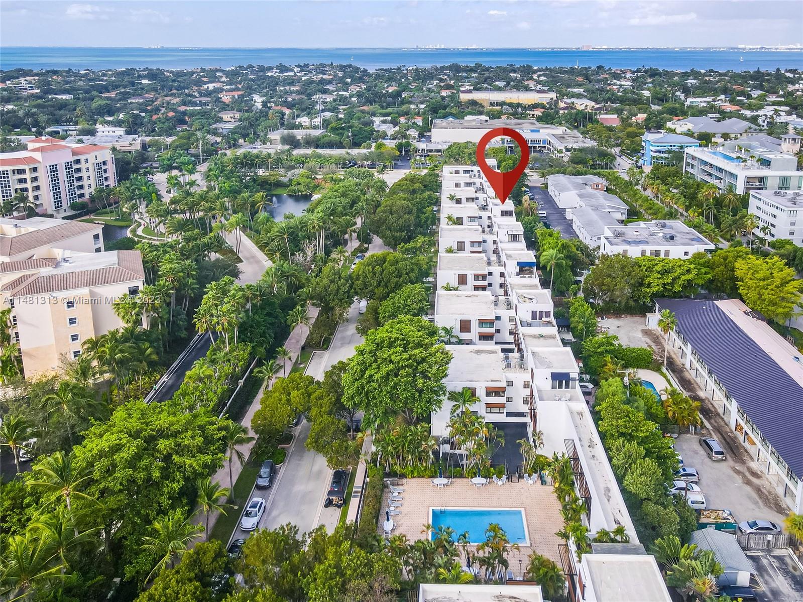 GDNS OF KEY BISC - ALHAMB - Residential