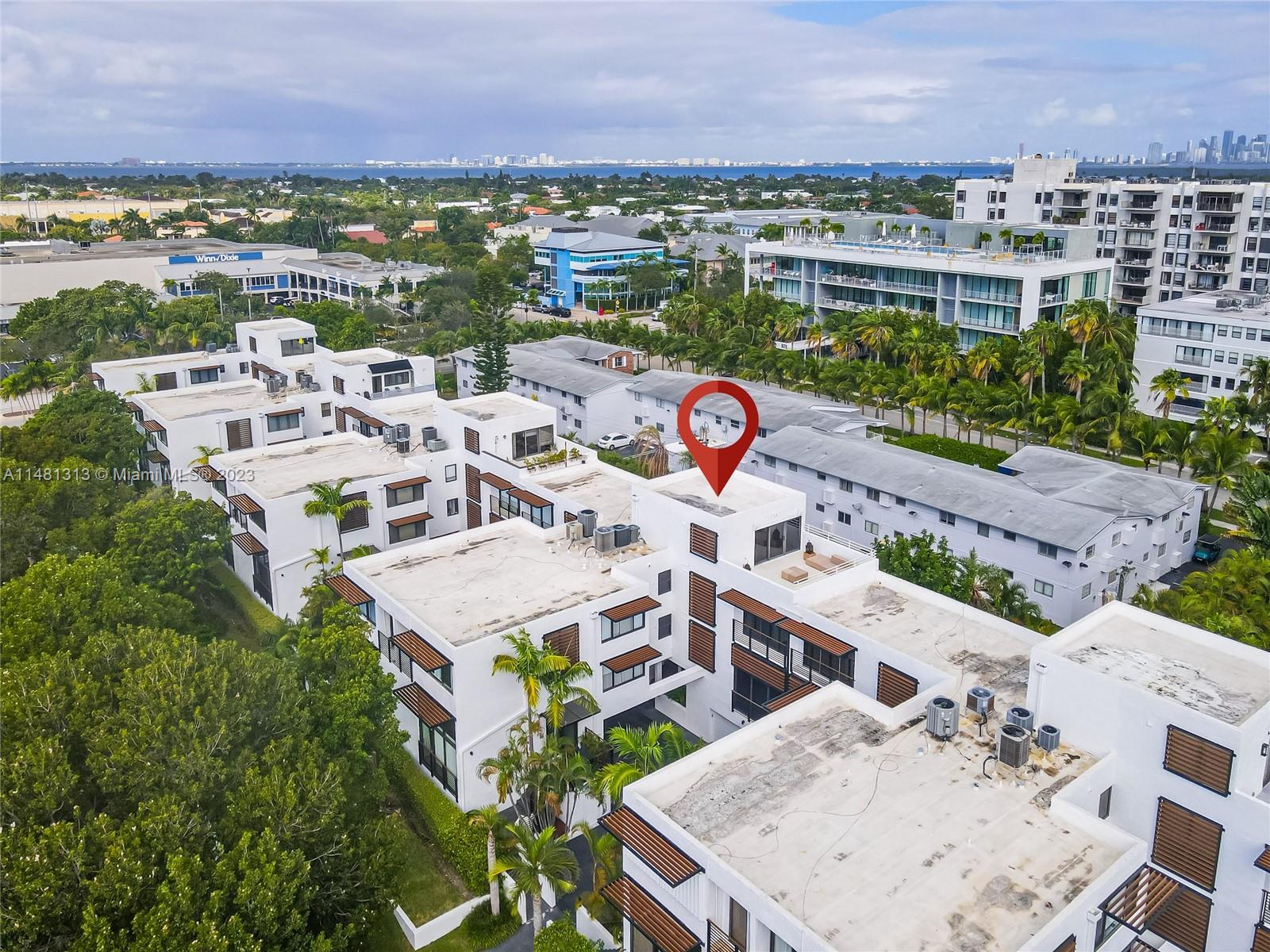 GDNS OF KEY BISC - ALHAMB - Residential