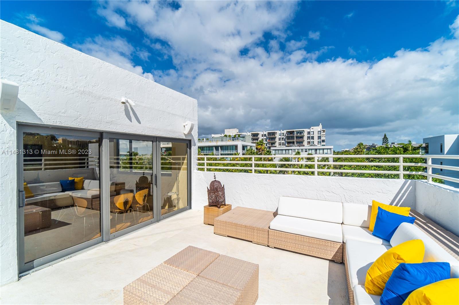 GDNS OF KEY BISC - ALHAMB - Residential