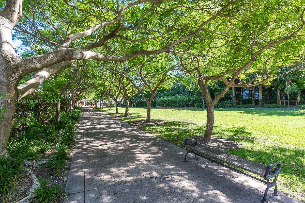 GDNS OF KEY BISC - ALHAMB - Residential