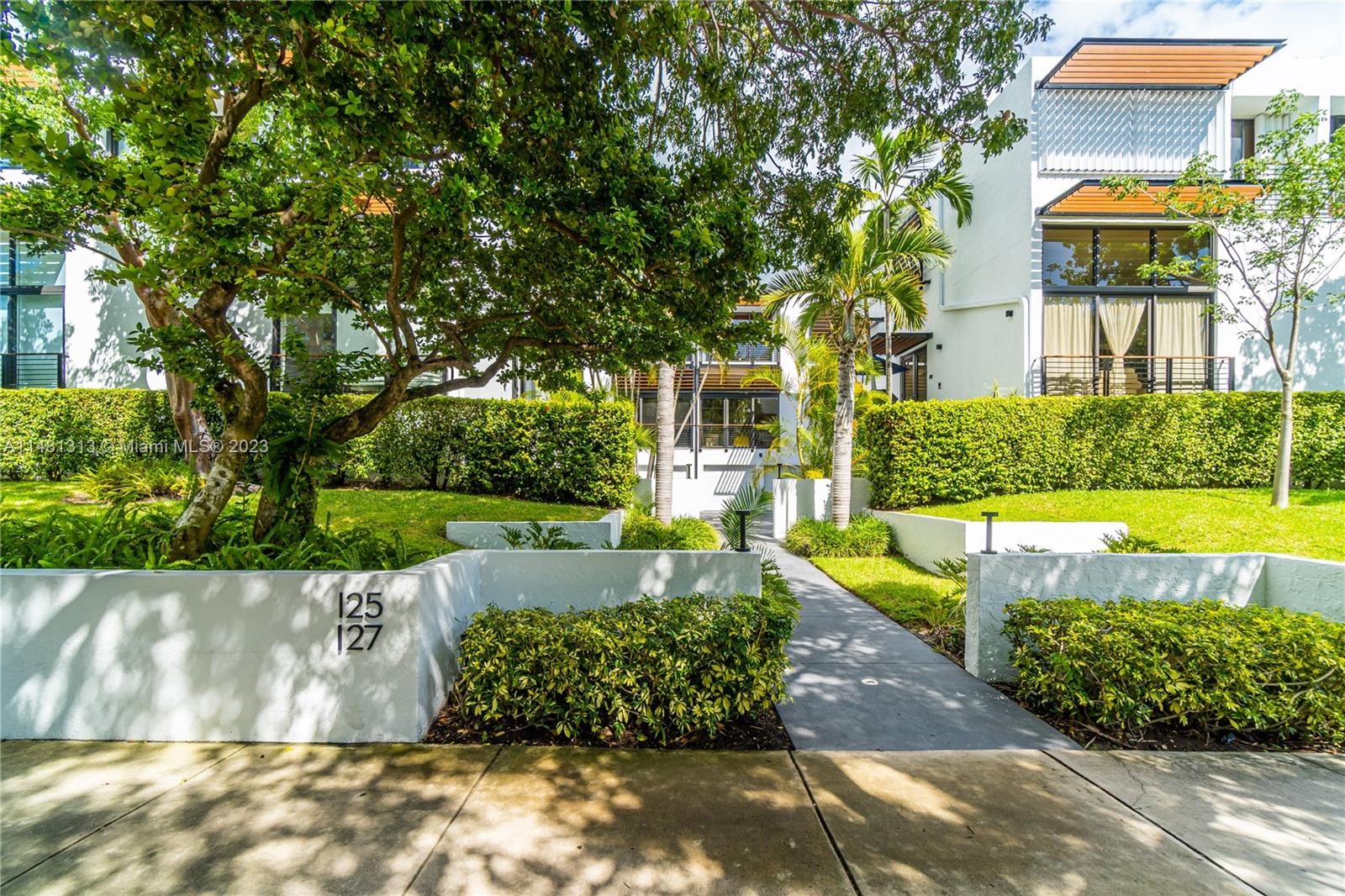 GDNS OF KEY BISC - ALHAMB - Residential