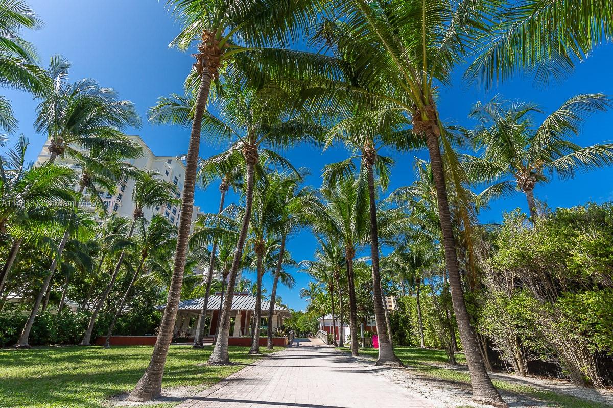 GDNS OF KEY BISC - ALHAMB - Residential