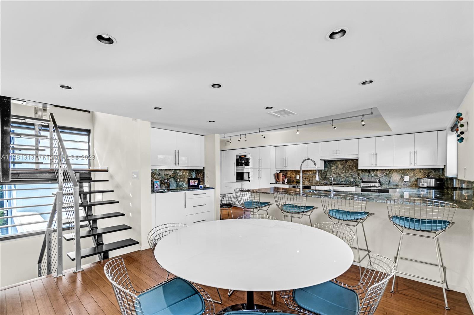 GDNS OF KEY BISC - ALHAMB - Residential