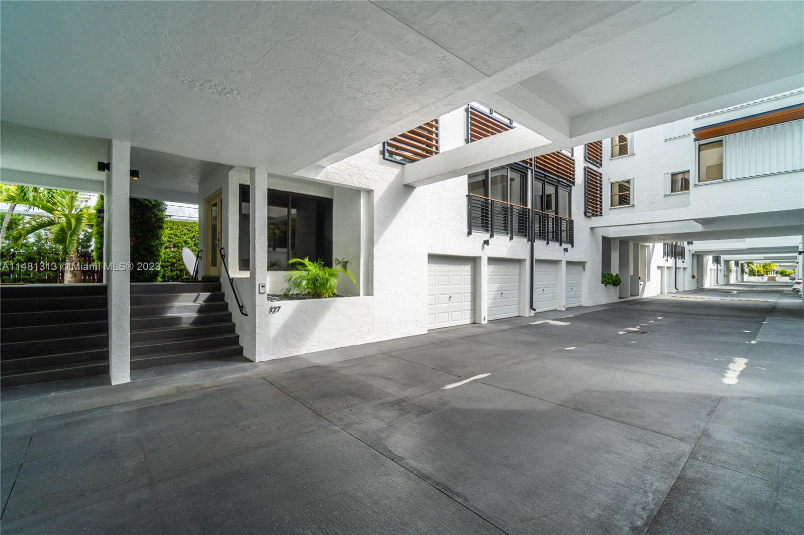 GDNS OF KEY BISC - ALHAMB - Residential