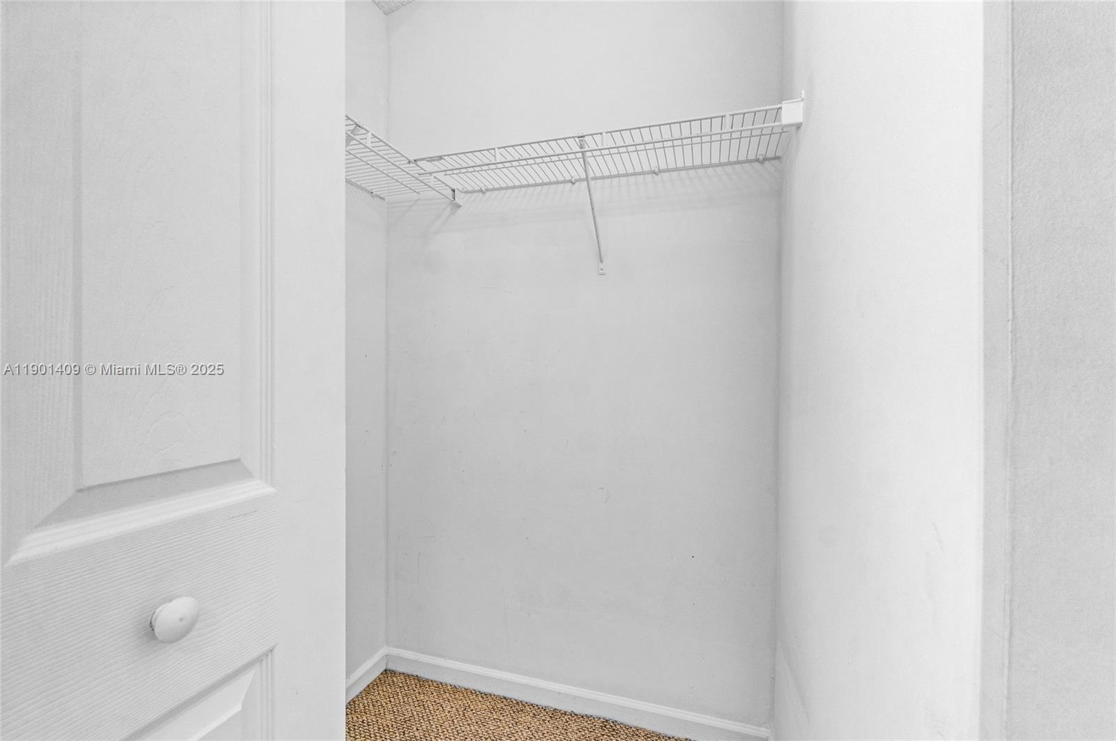 PALMBROOKE TOWNHOMES - Residential Lease