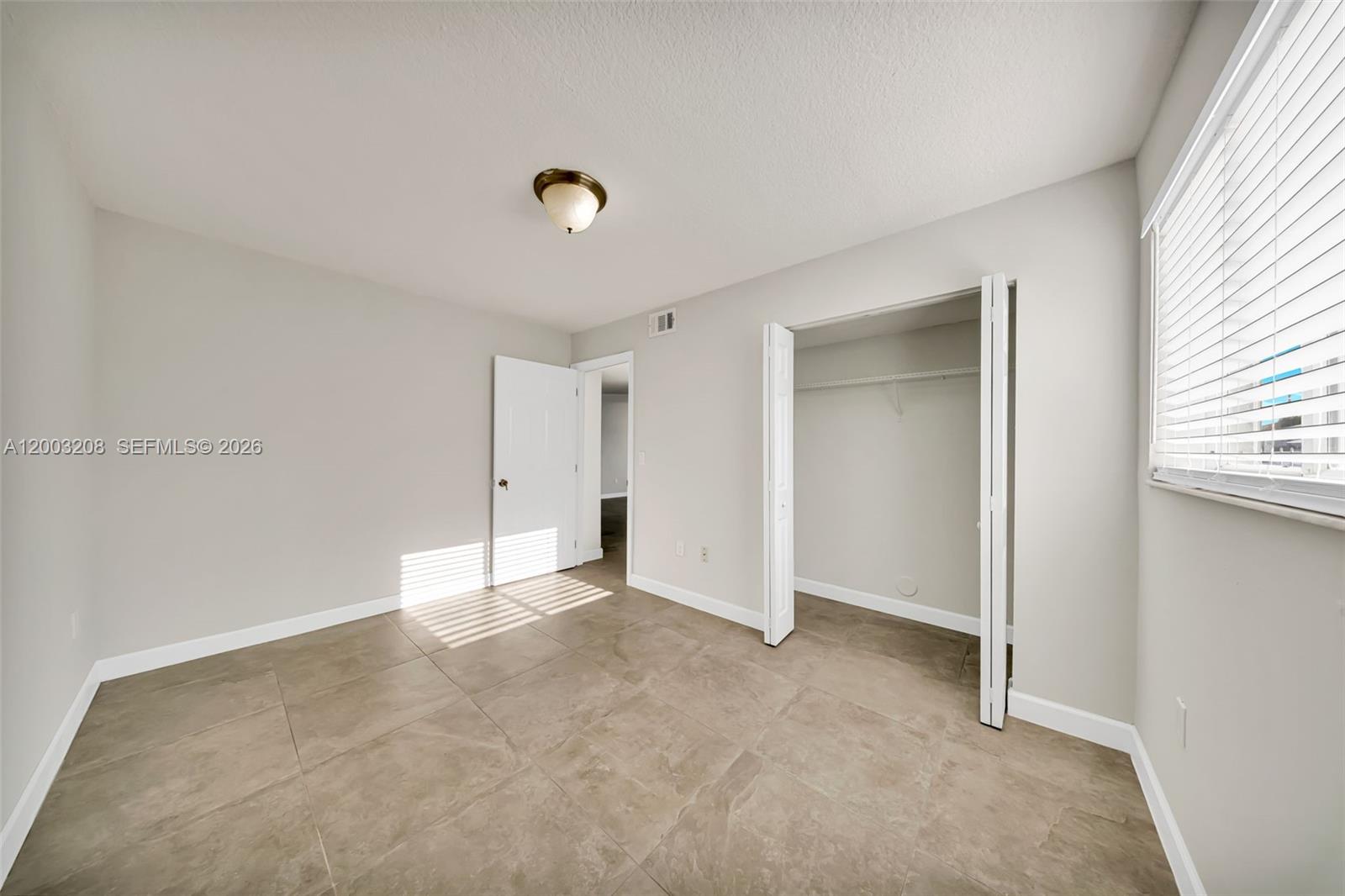 EL PARAISO AT HIALEAH CON - Residential Lease