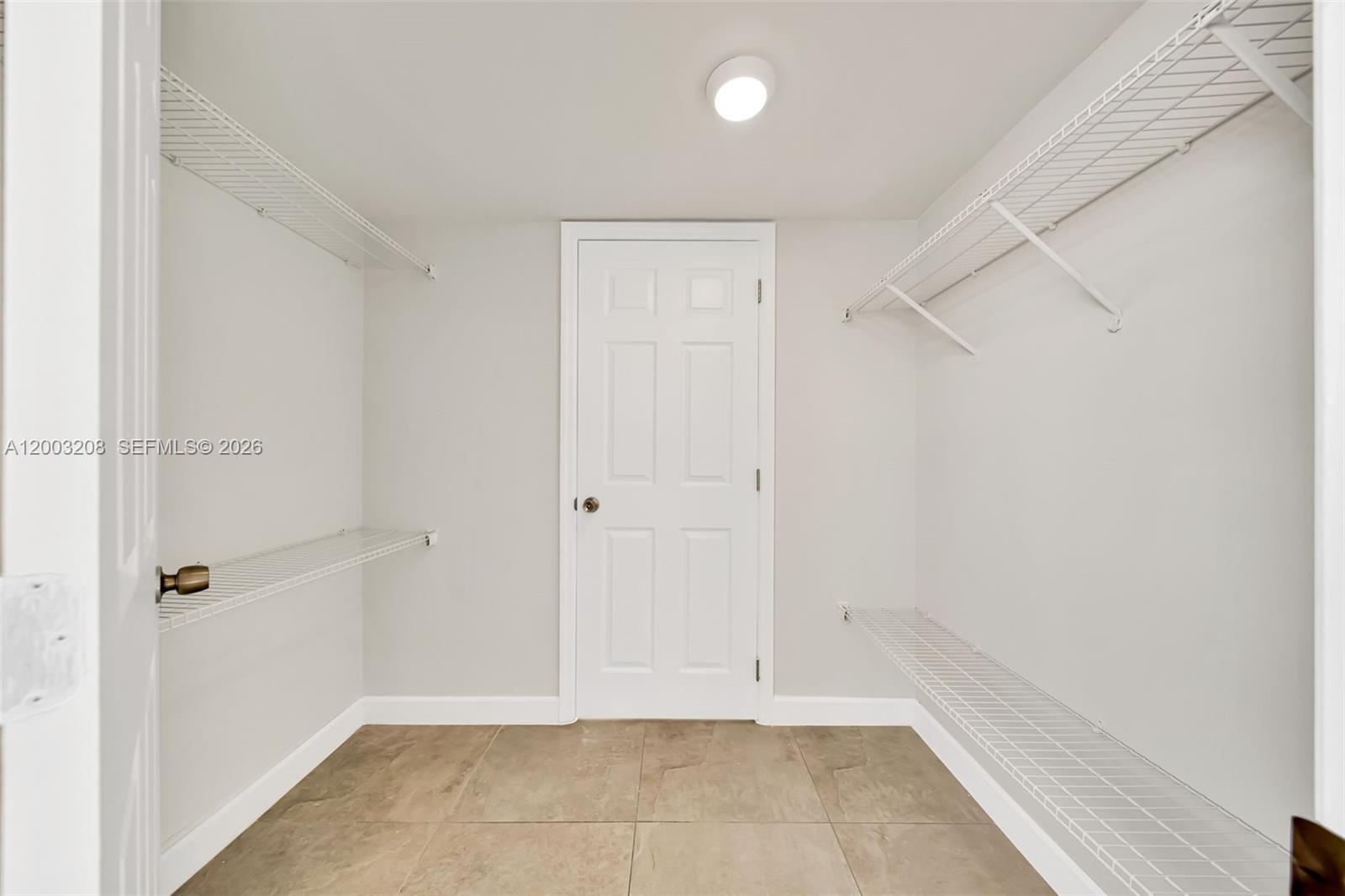 EL PARAISO AT HIALEAH CON - Residential Lease