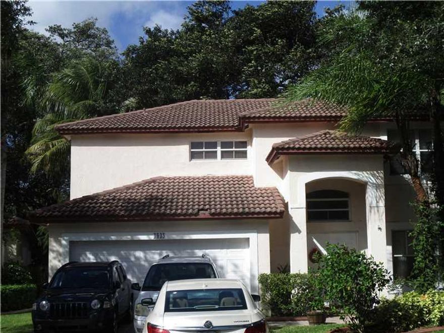 BANK WANTS AN OFFER! Turtle Run 4/2.5 SFH short sale opportunity. Perfect opportunity to own a large house with 2 car garage, granite, and stainless steel kitchen. This house has a private backyard view and the neighborhood is a gated with a community pool, and children's playground. Ample parking for guest located across the house. Minor cosmetic work is required. Close to shopping and restaurants.  Attorney will help expedite the short sale process. Bring serious offers.