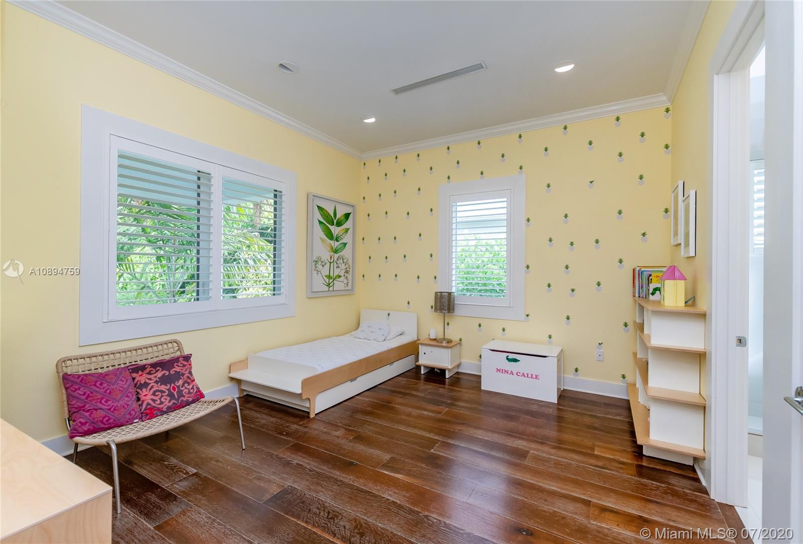 BISCAYNE KEY ESTATES - Residential