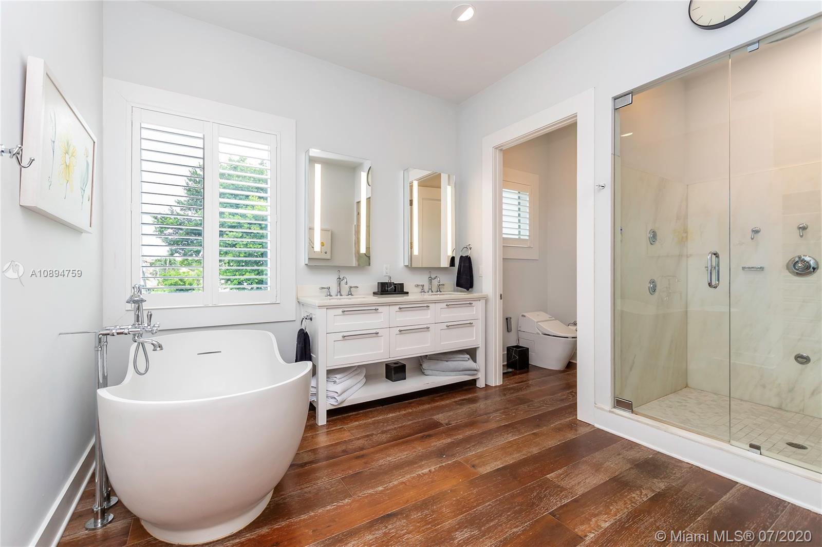 BISCAYNE KEY ESTATES - Residential