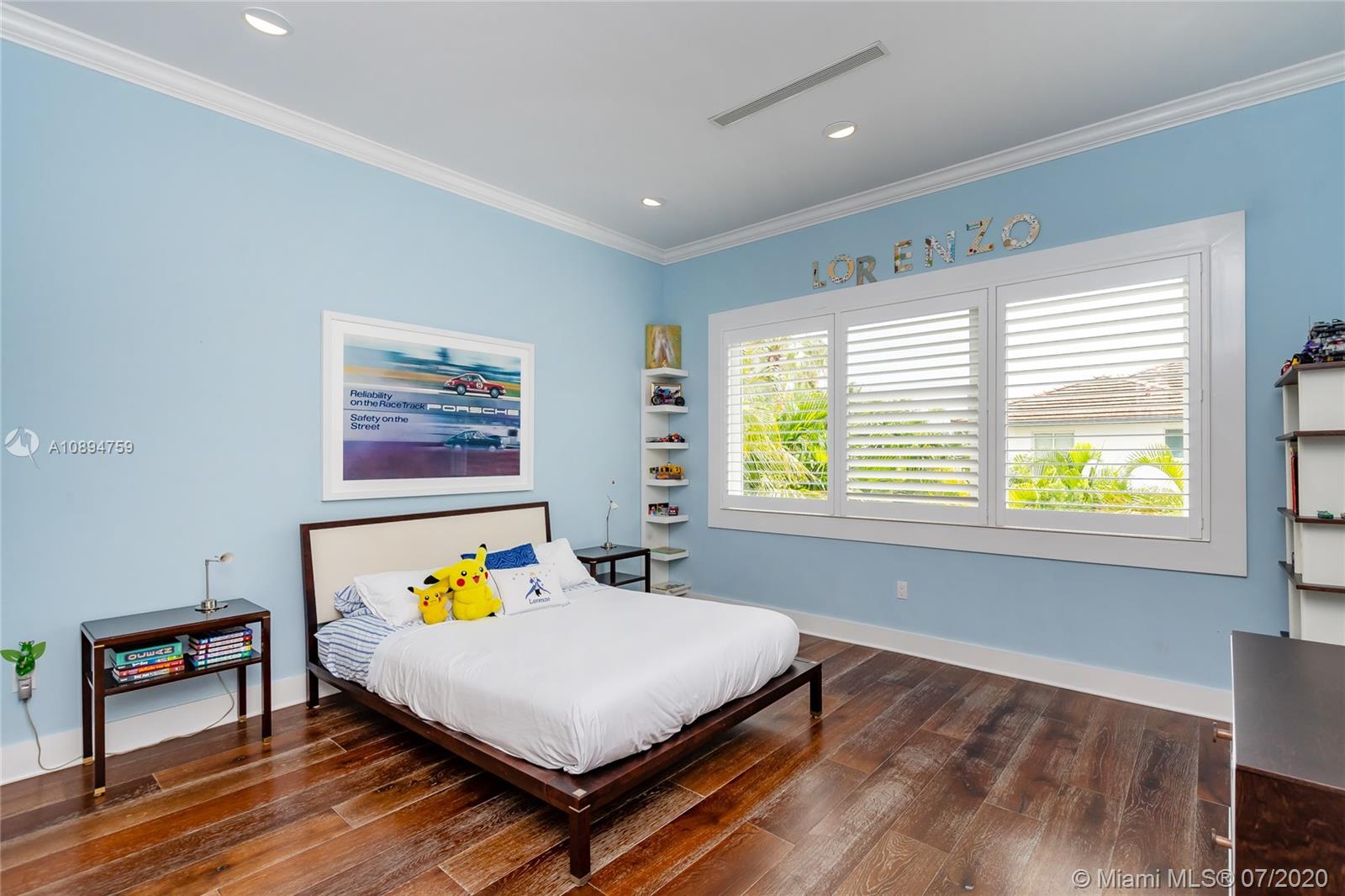 BISCAYNE KEY ESTATES - Residential