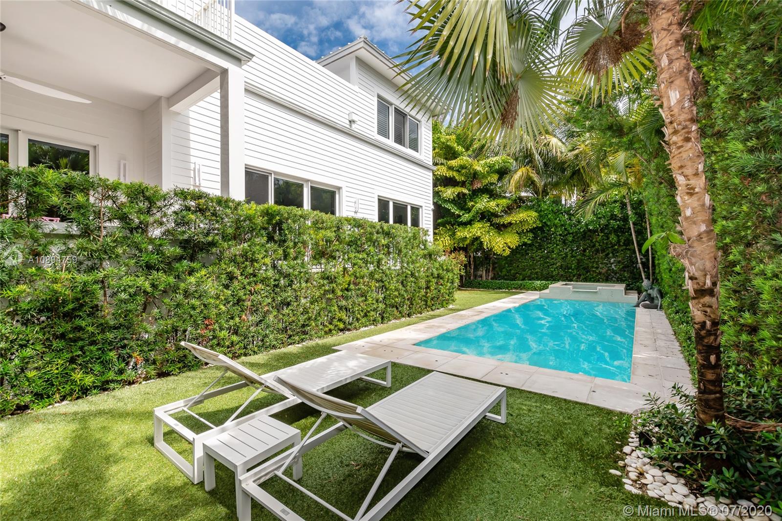 BISCAYNE KEY ESTATES - Residential