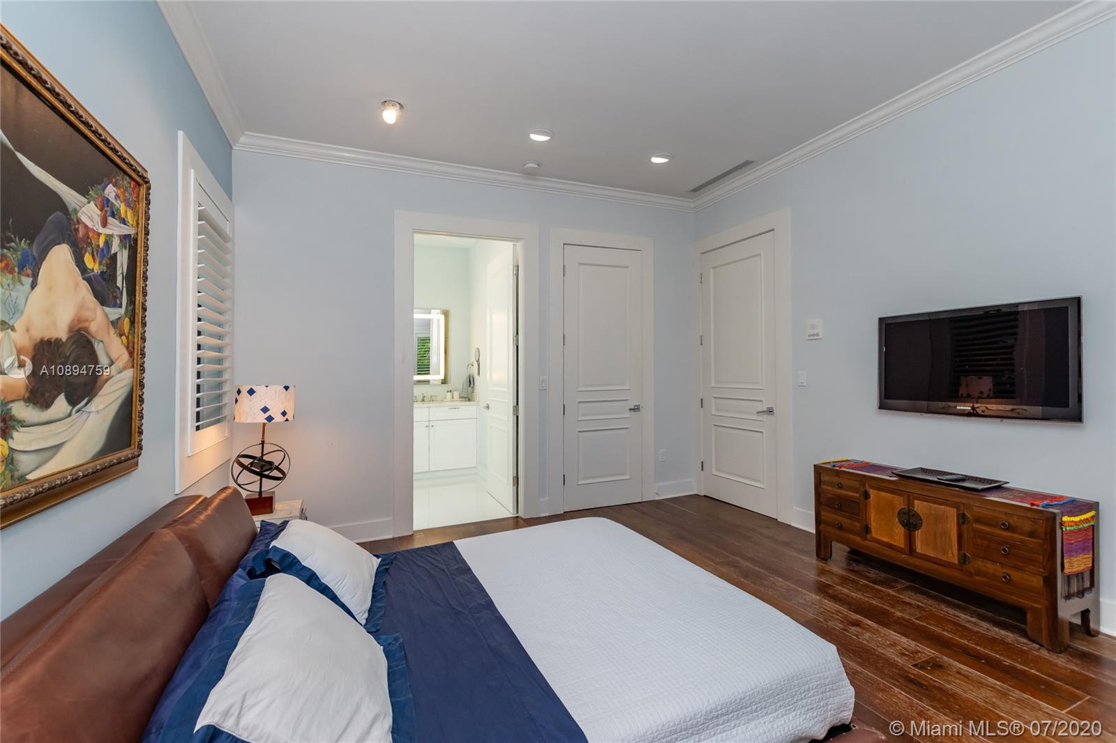 BISCAYNE KEY ESTATES - Residential