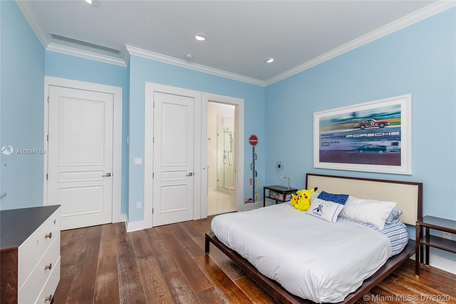 BISCAYNE KEY ESTATES - Residential