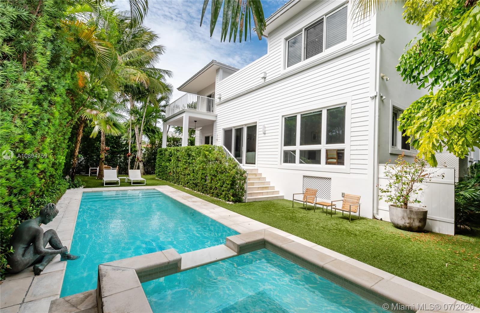 BISCAYNE KEY ESTATES - Residential