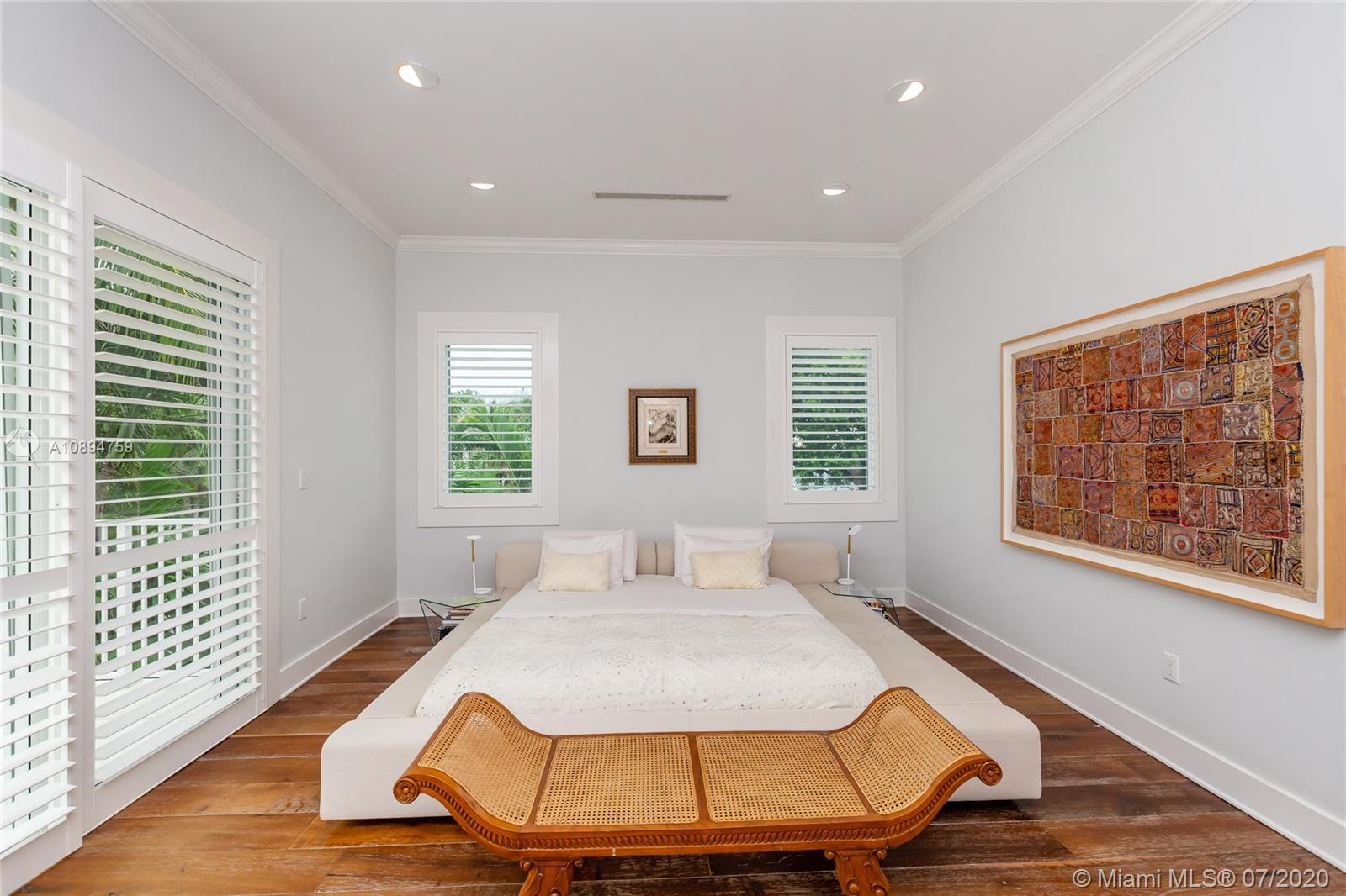 BISCAYNE KEY ESTATES - Residential