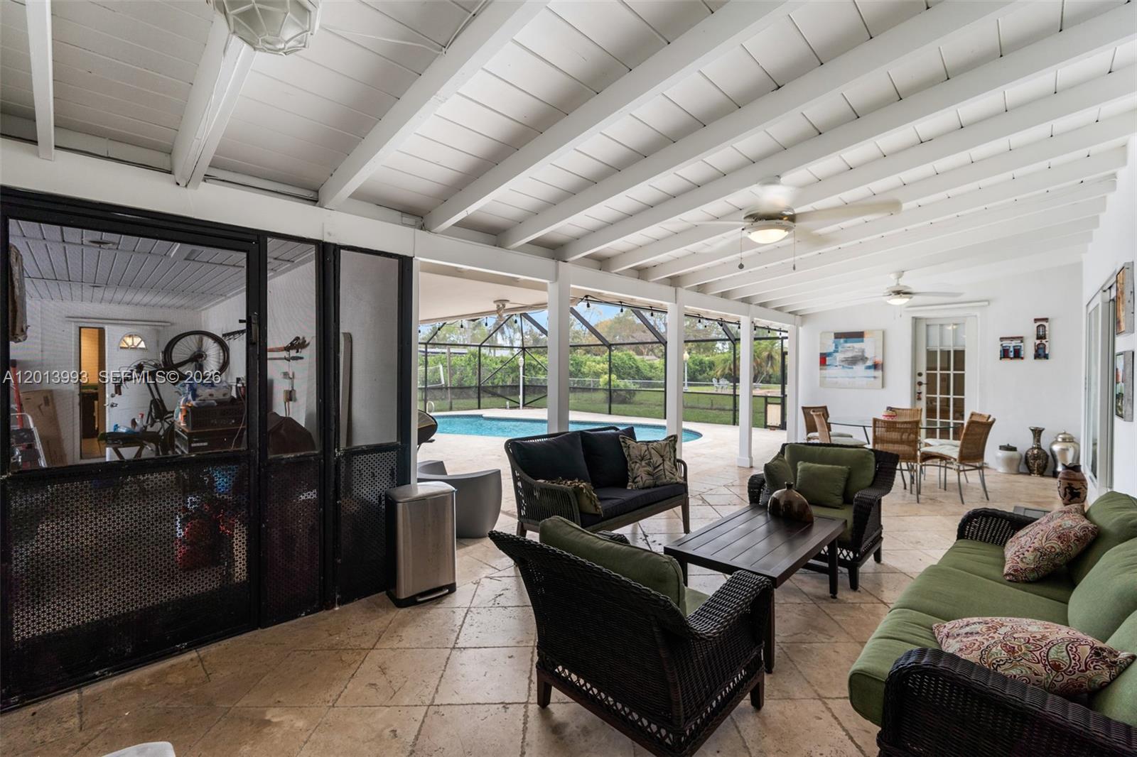 RANCHERO MANORS 2ND ADDN - Residential