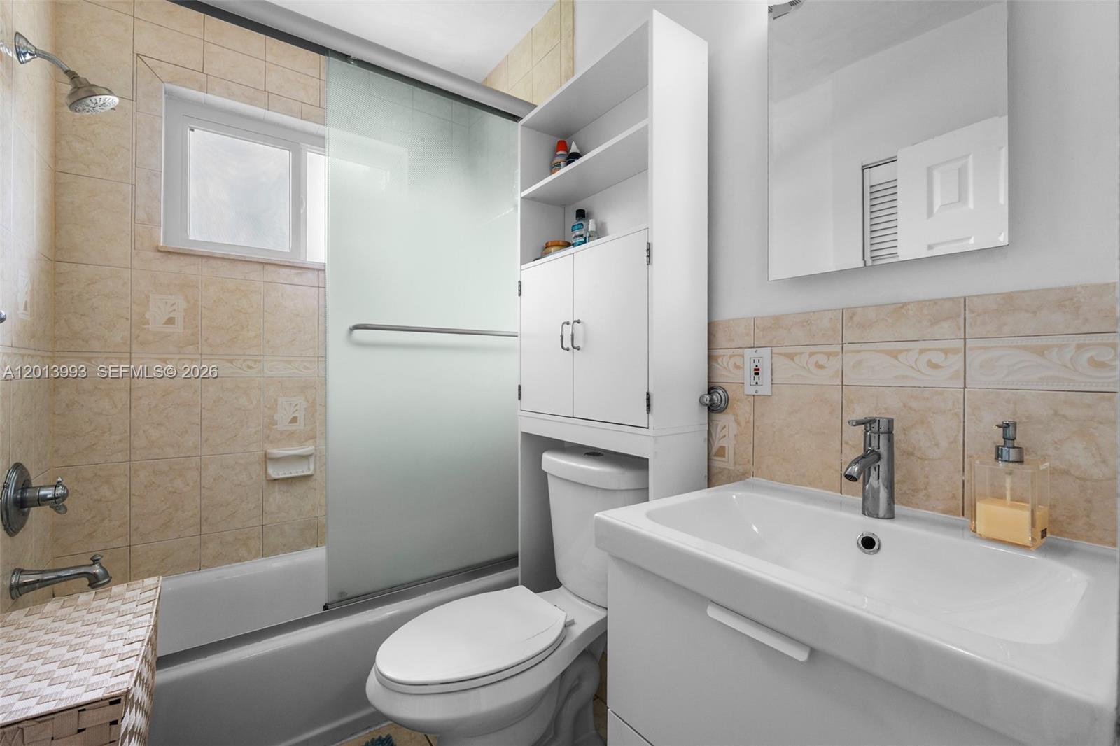 RANCHERO MANORS 2ND ADDN - Residential